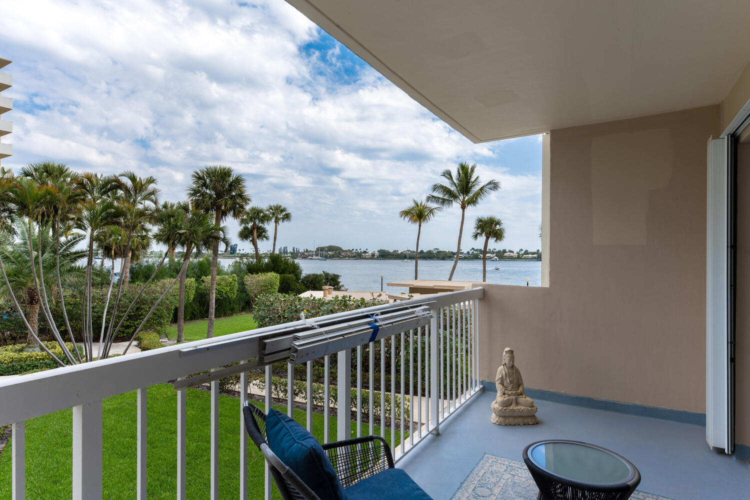 PORTOFINO CONDO PT OF LTS 15 AND 16,JARVIS PAR - Residential Lease