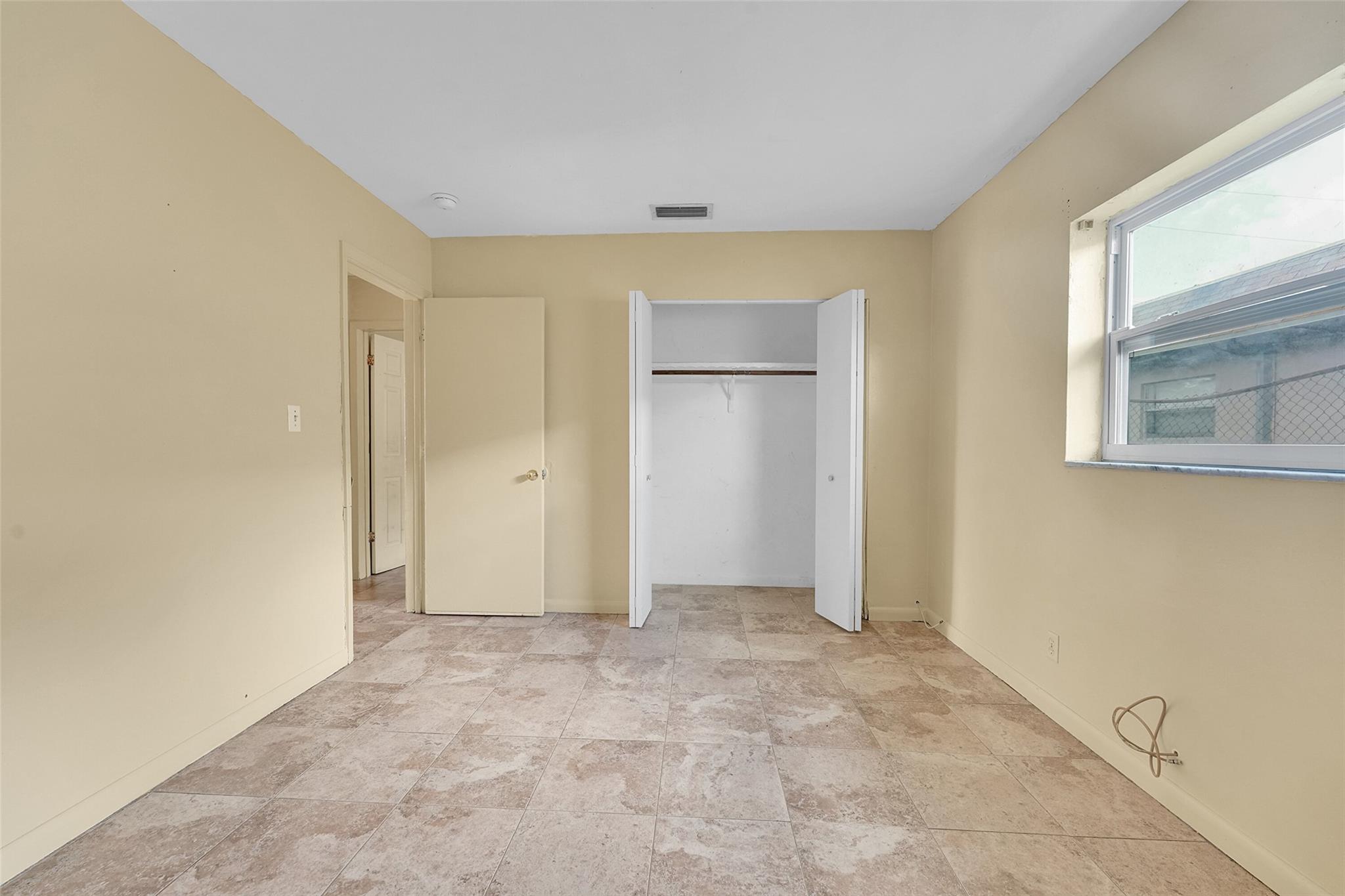 Oriole Estates Sec 8 65-9 - Residential Lease