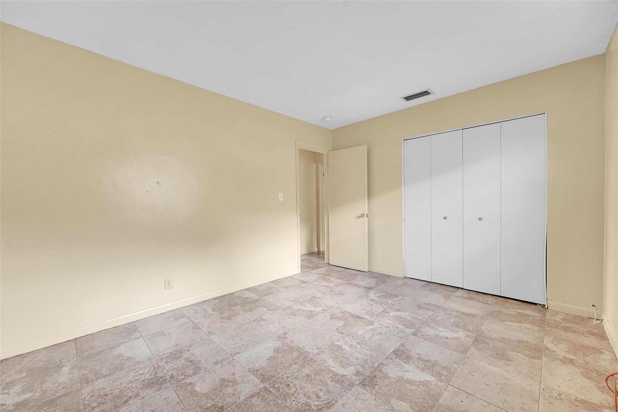 Oriole Estates Sec 8 65-9 - Residential Lease