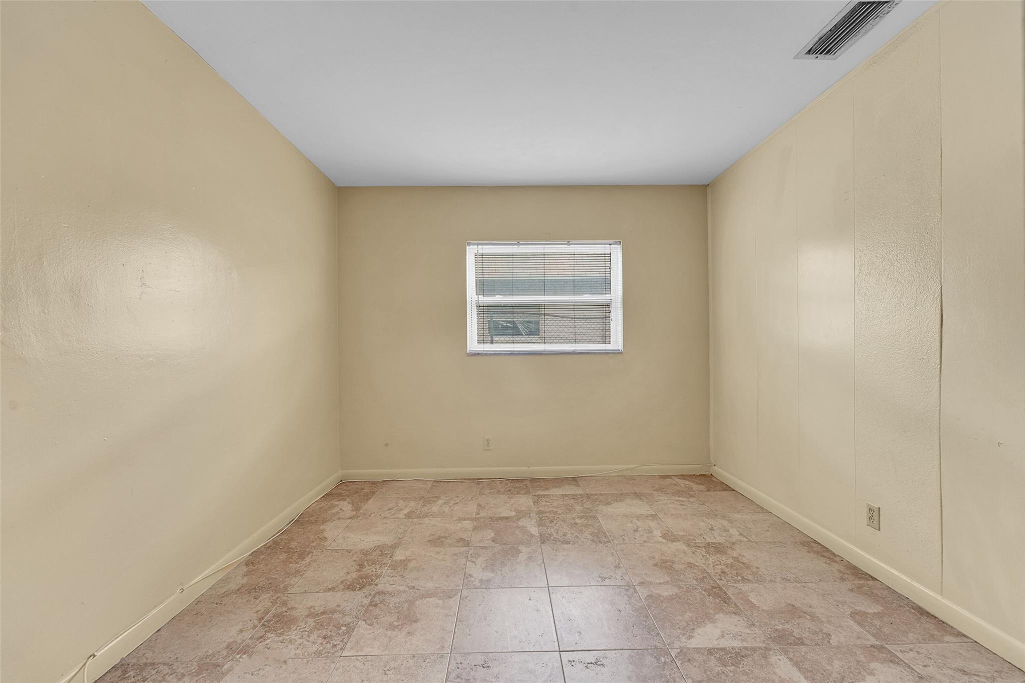 Oriole Estates Sec 8 65-9 - Residential Lease