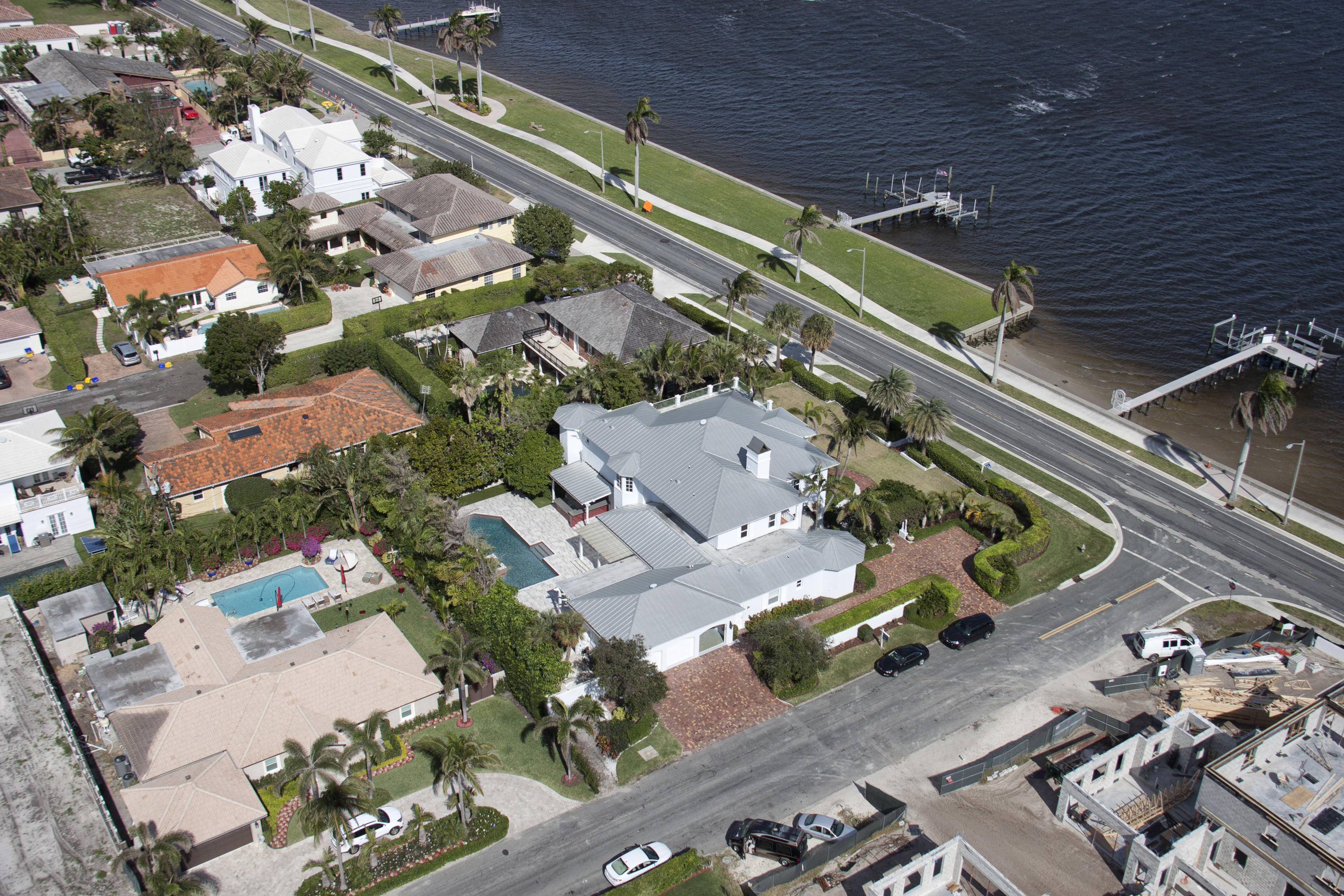 ELLAMAR - Residential