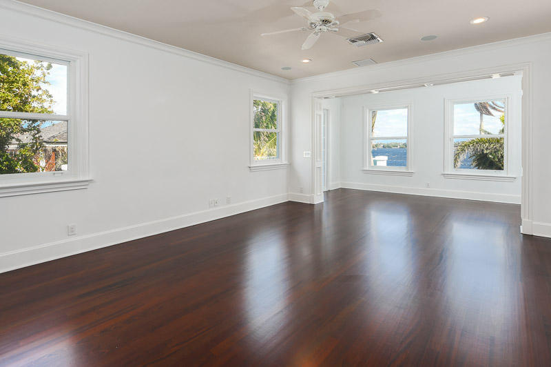 ELLAMAR - Residential