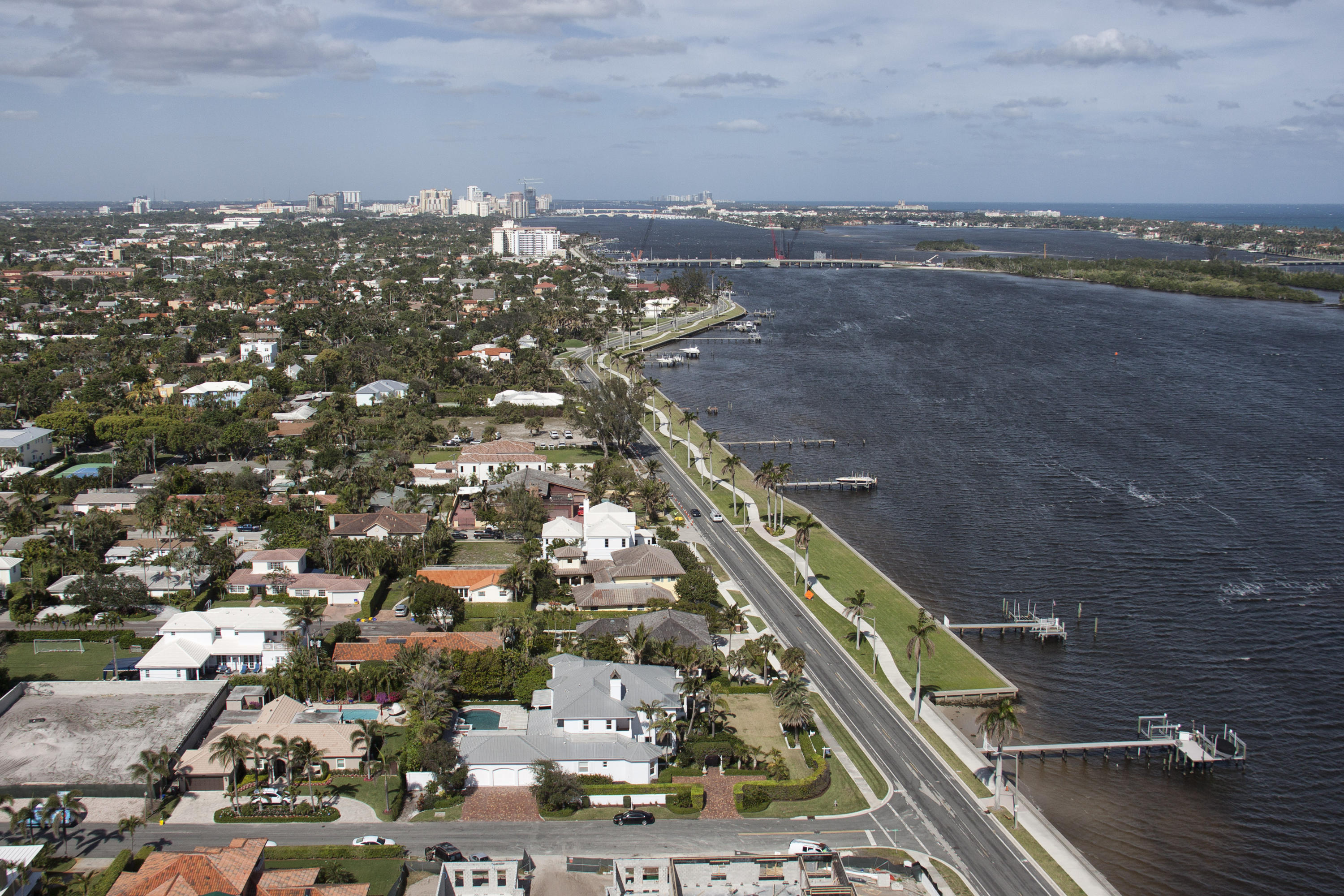 ELLAMAR - Residential