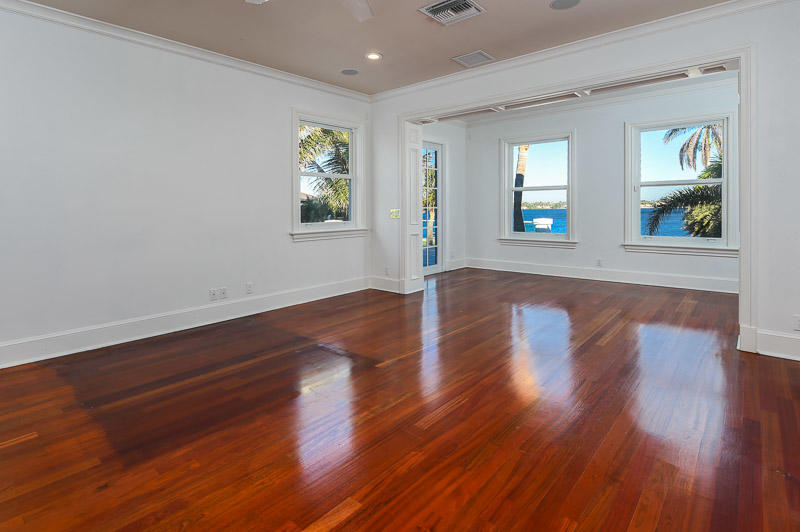 ELLAMAR - Residential