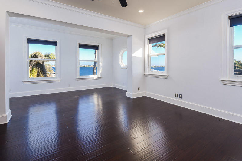 ELLAMAR - Residential