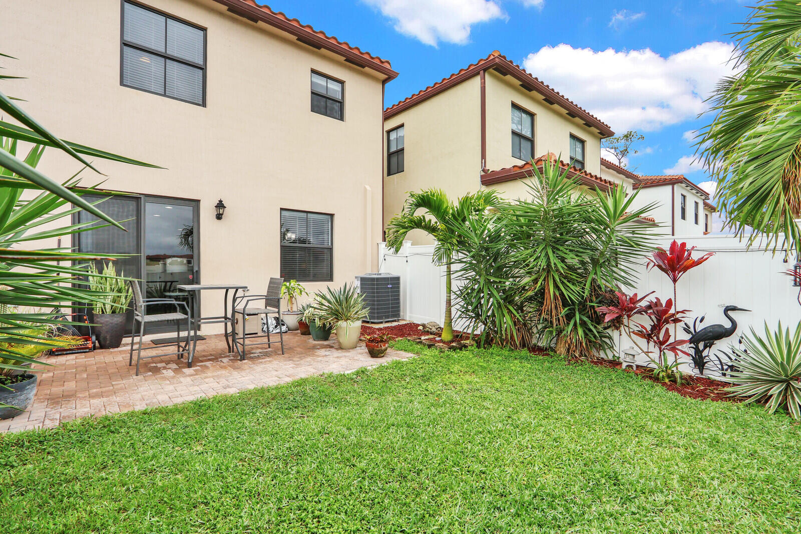 MEDITERRANEA - Residential