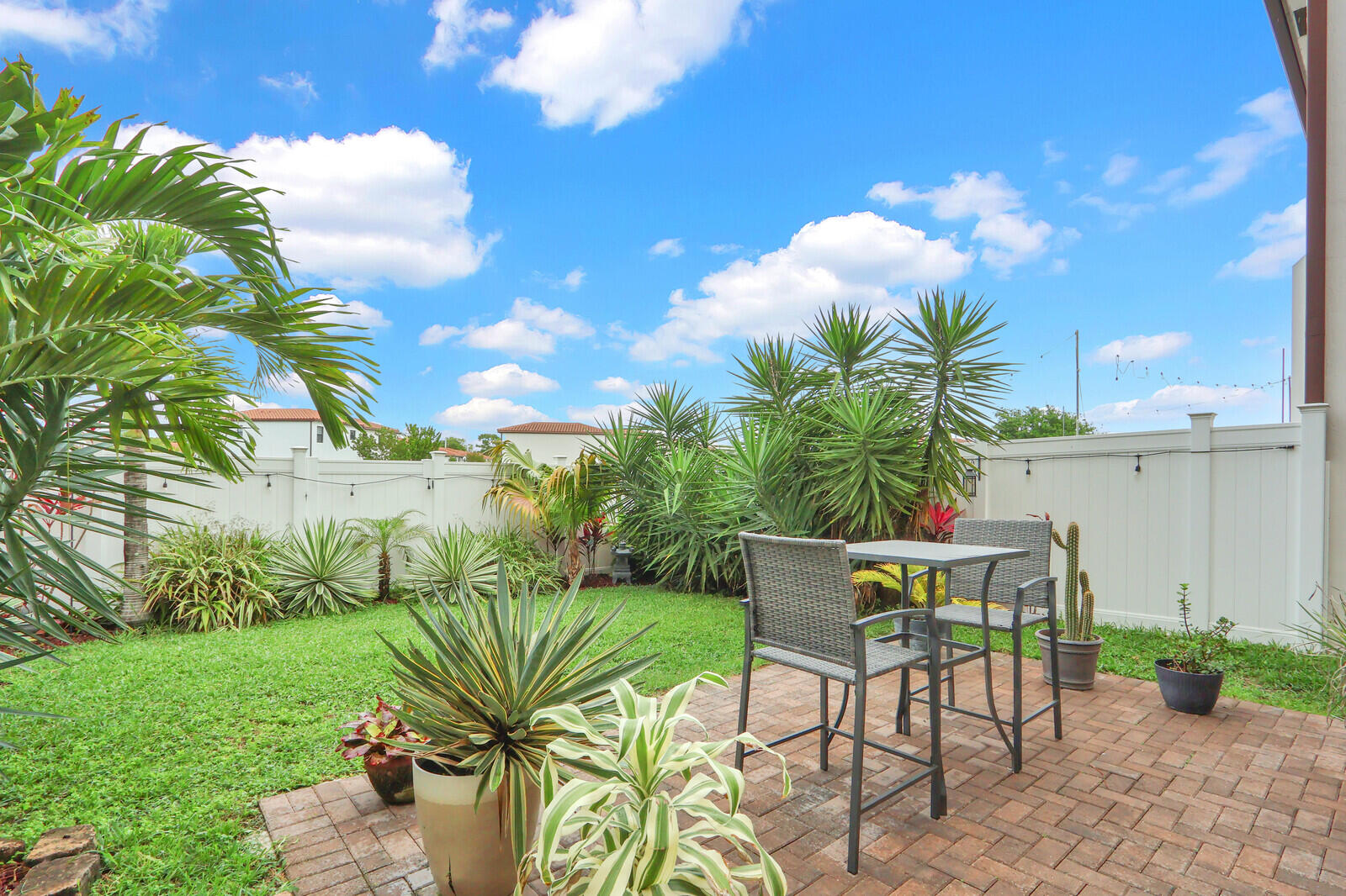 MEDITERRANEA - Residential