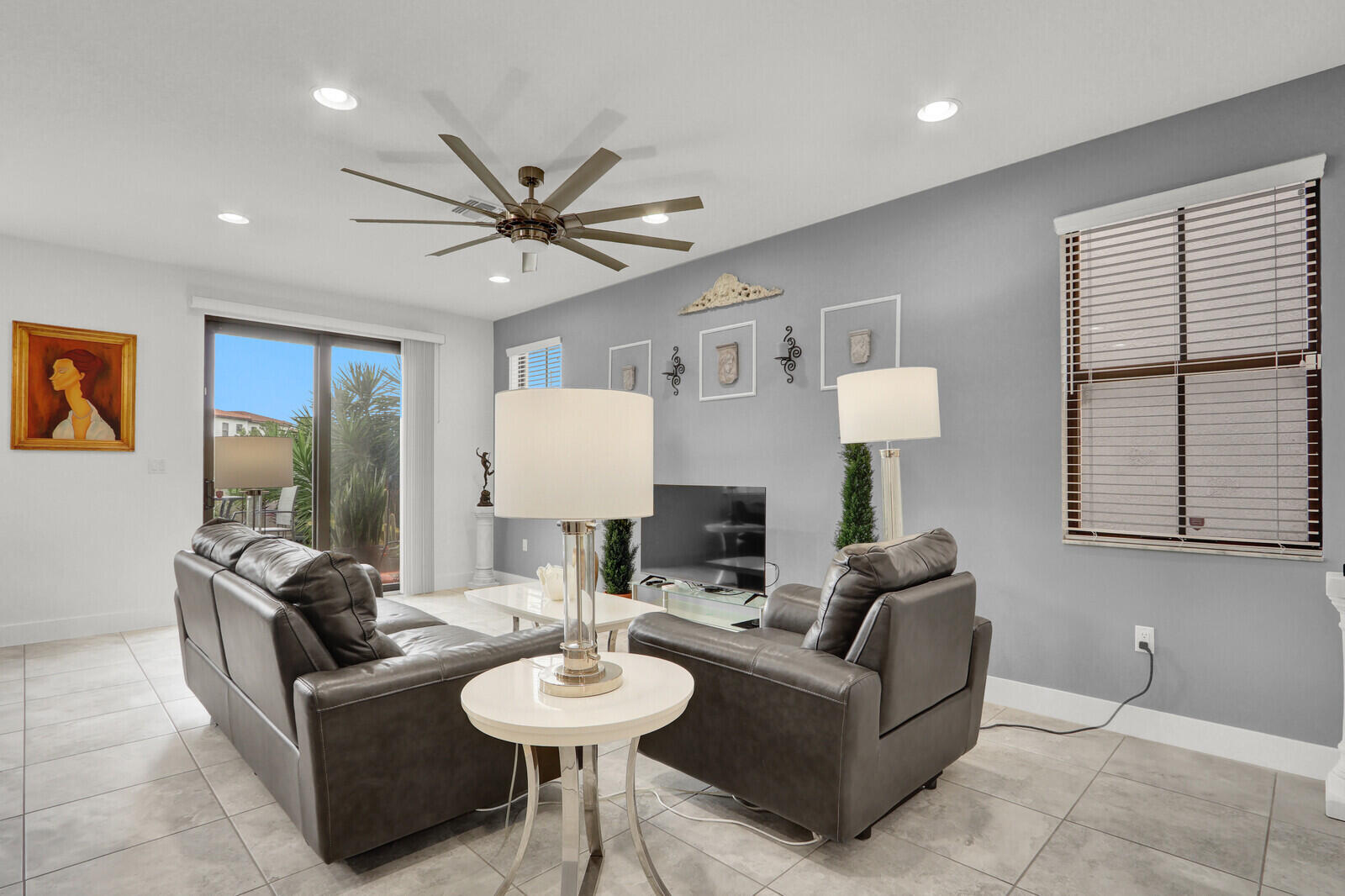 MEDITERRANEA - Residential