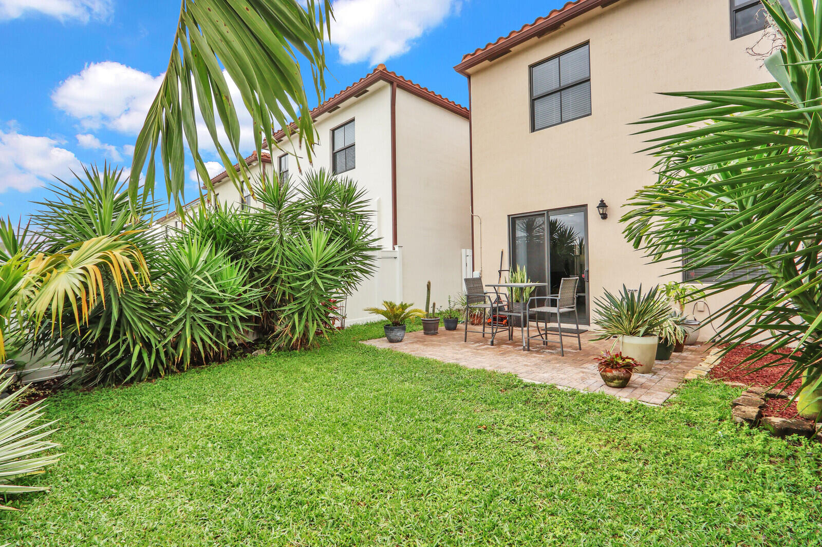 MEDITERRANEA - Residential