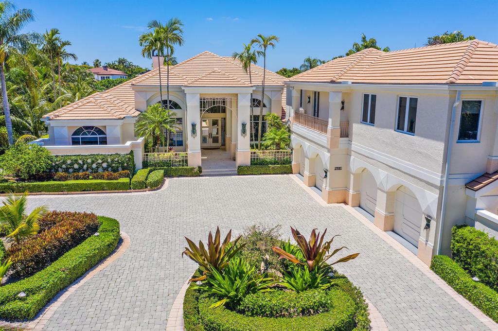 Admirals Cove - Residential