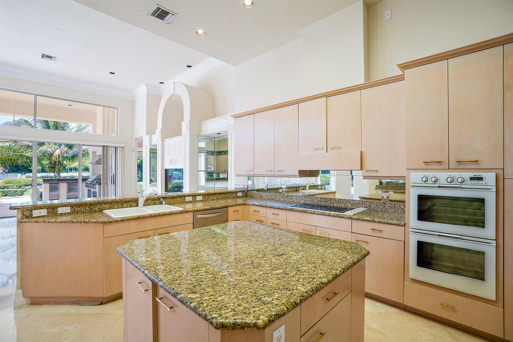 Admirals Cove - Residential