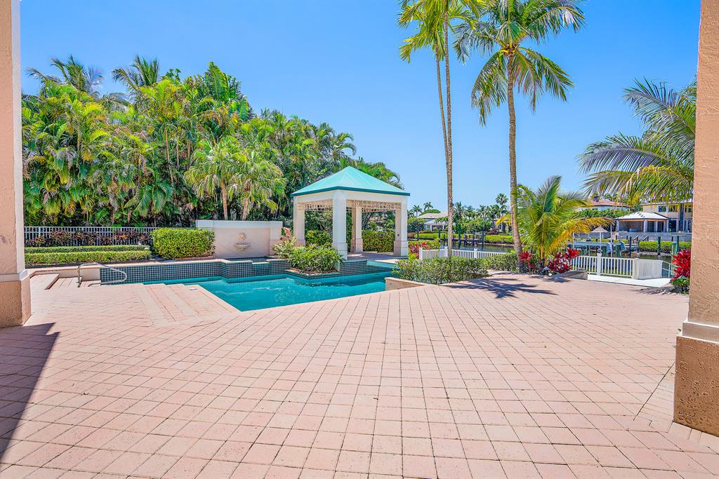 Admirals Cove - Residential