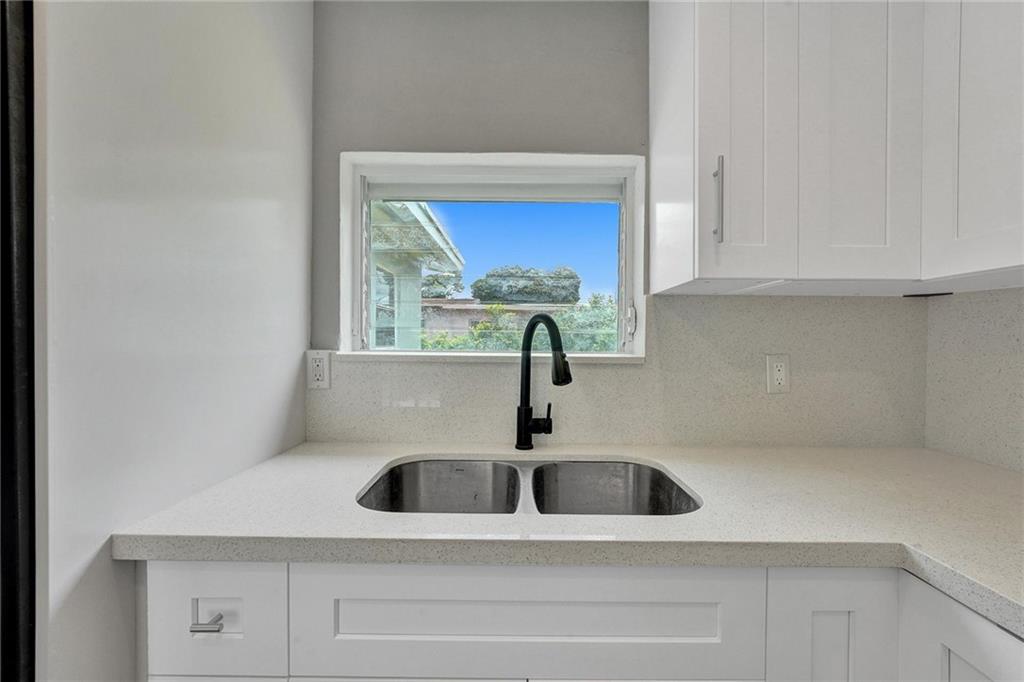 LAKE AIRE ESTATES - Residential