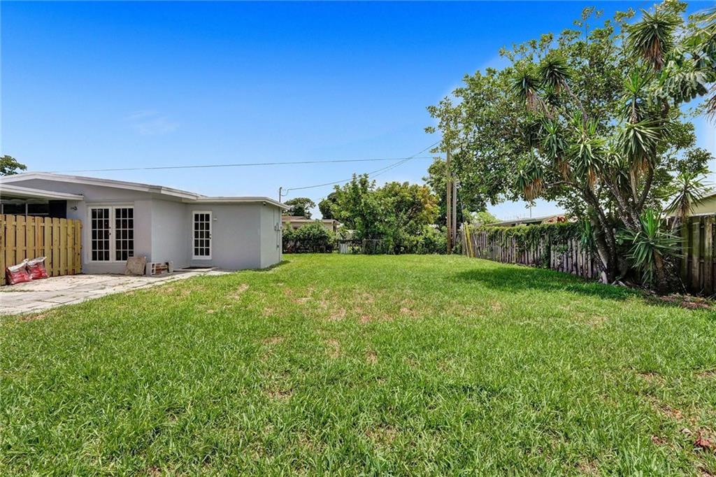 LAKE AIRE ESTATES - Residential