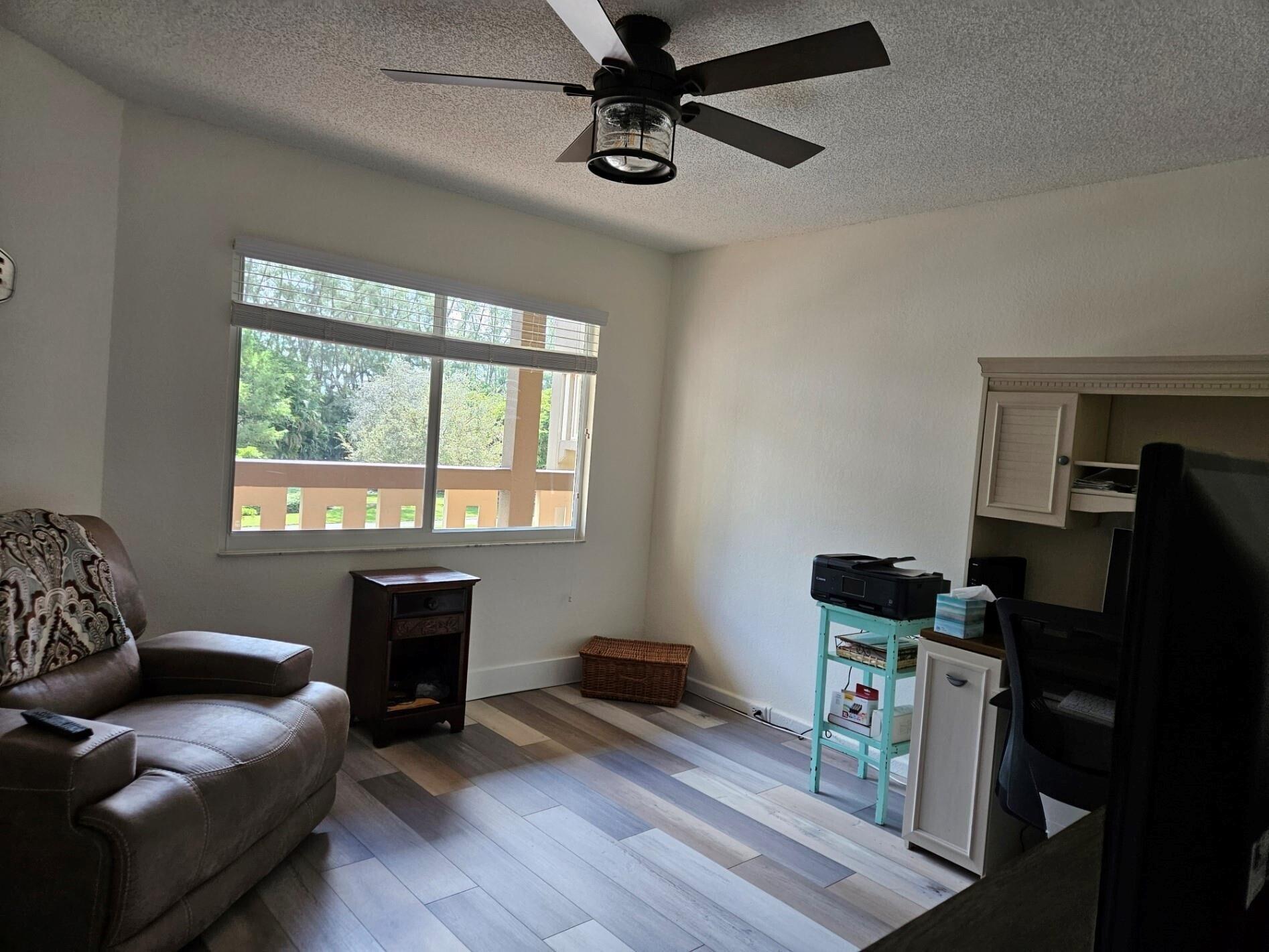 ANDROS VILLAGE E CONDO - Residential