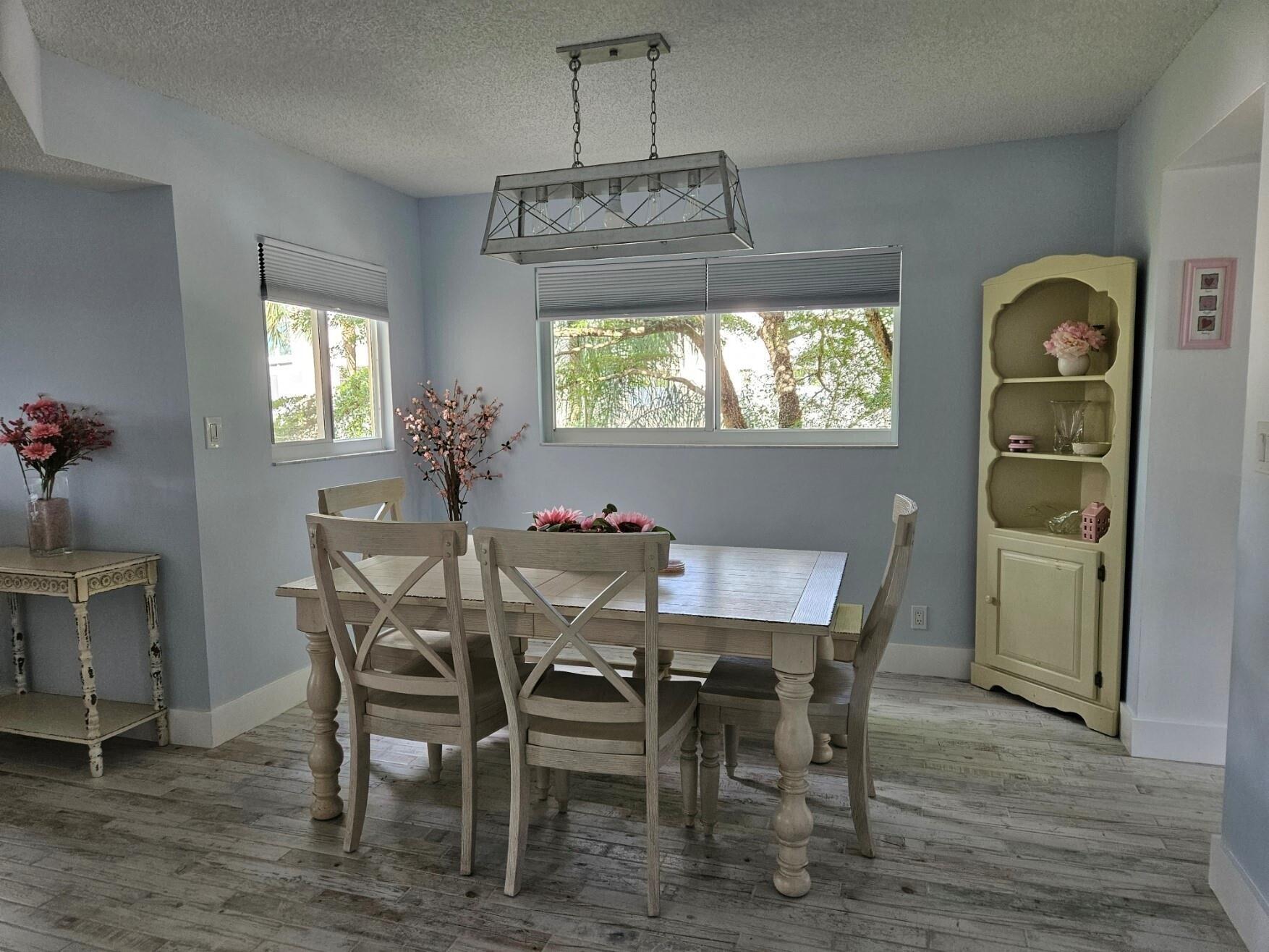 ANDROS VILLAGE E CONDO - Residential