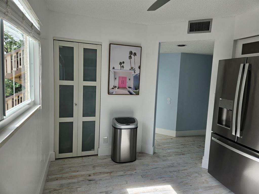 ANDROS VILLAGE E CONDO - Residential