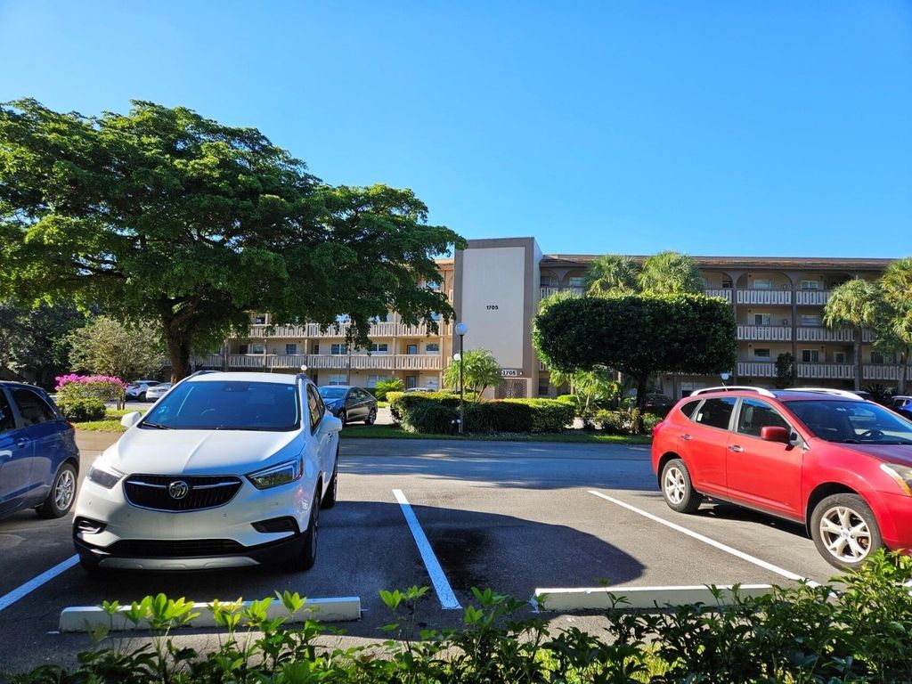 Photo of 1705 Andros Isle #O3, Coconut Creek, FL 33066 (MLS # B26008510)