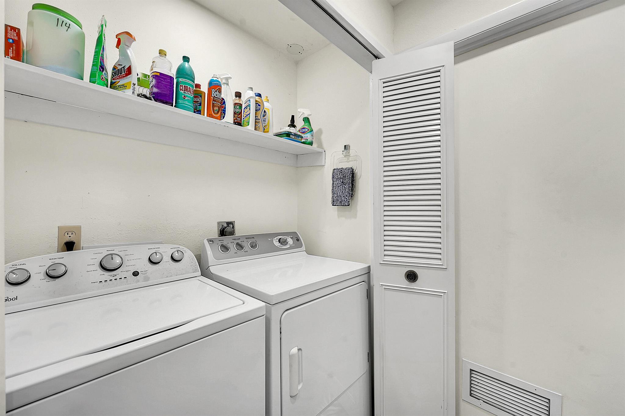 SUNRISE POINT VILLAS UNRE - Residential