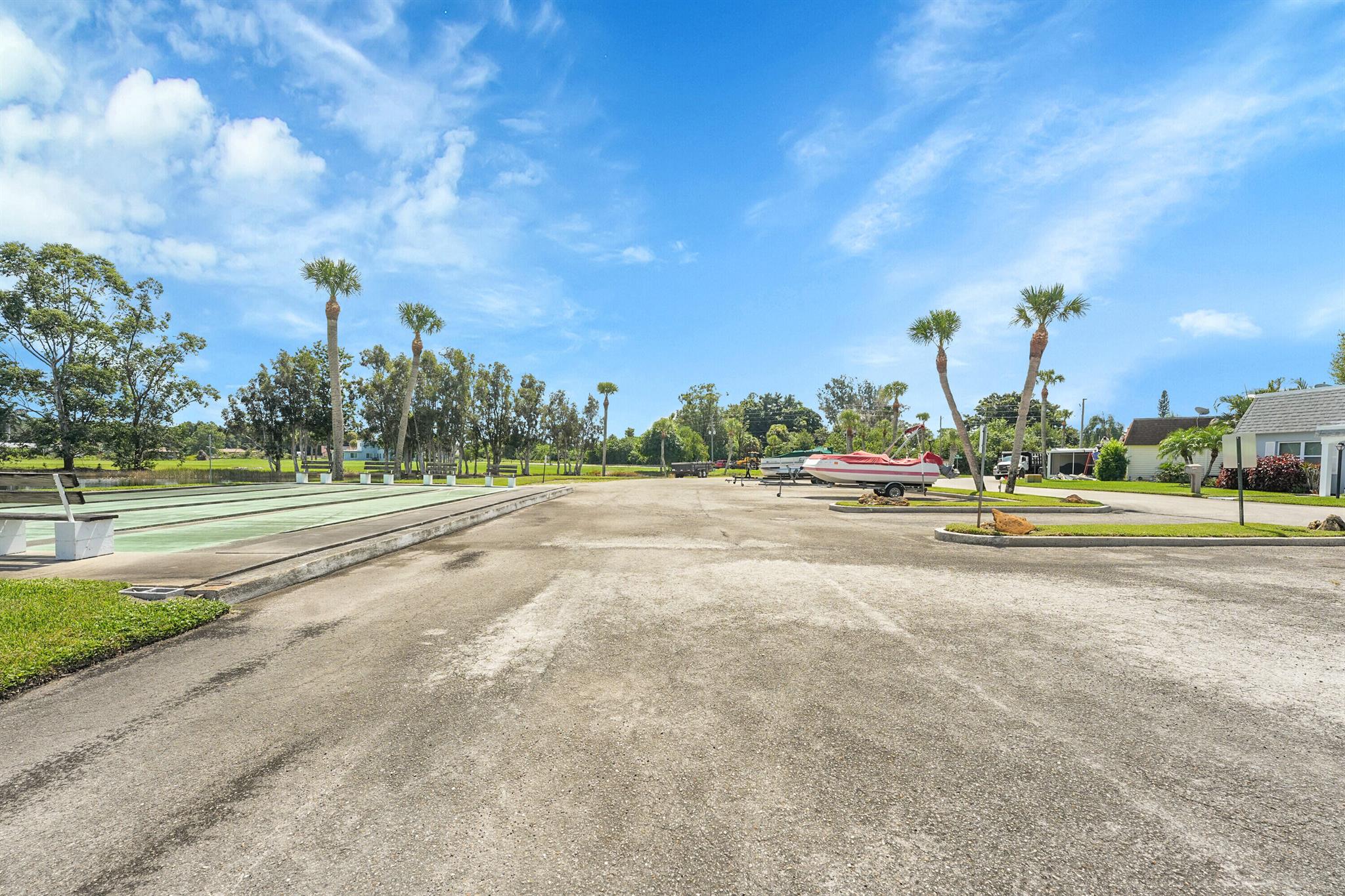 SUNRISE POINT VILLAS UNRE - Residential