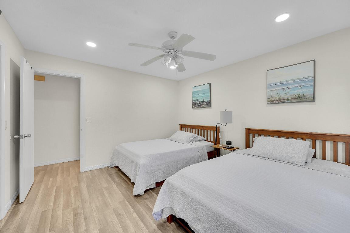 SUNRISE POINT VILLAS UNREC - Residential