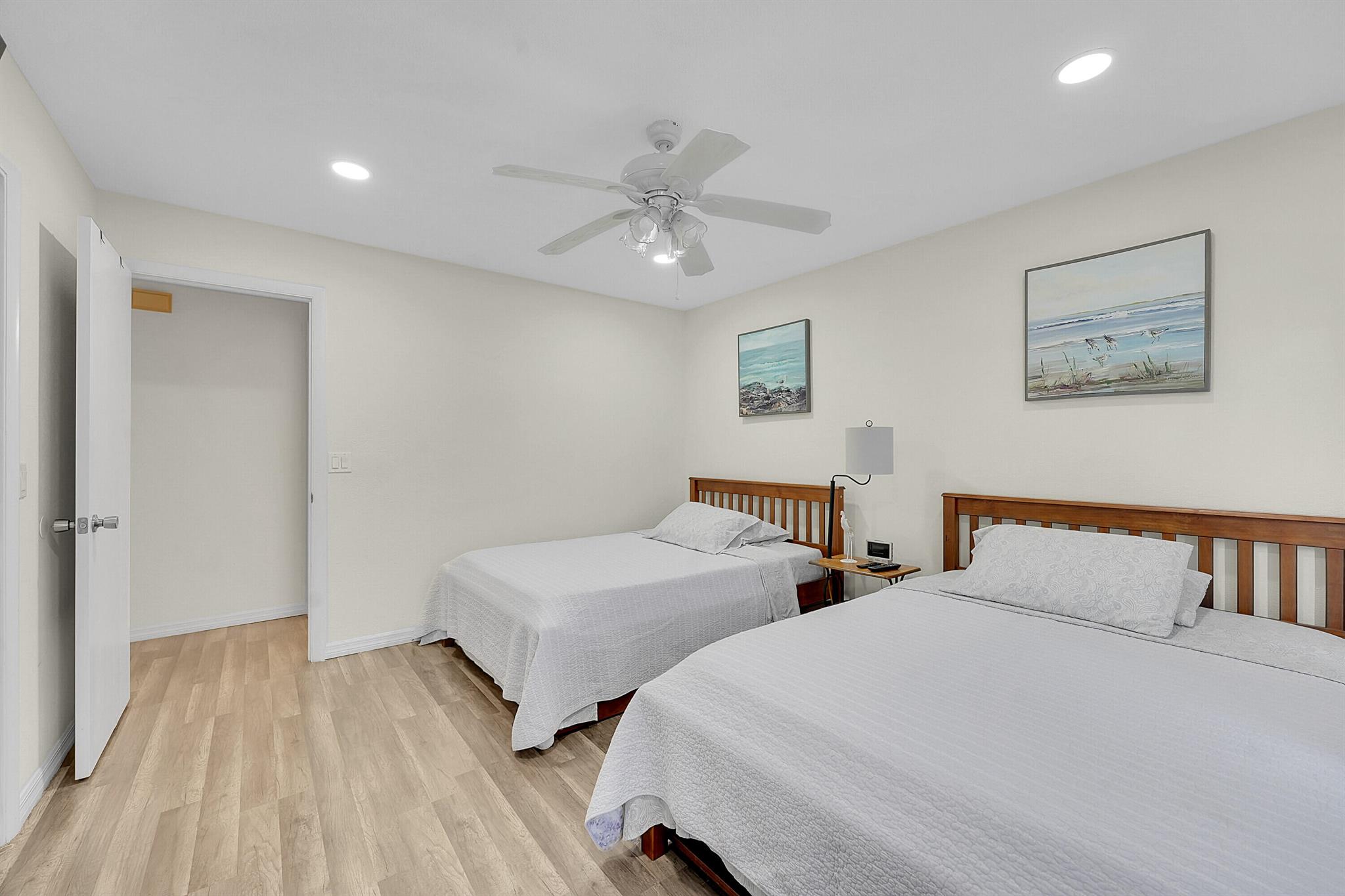 SUNRISE POINT VILLAS UNRE - Residential