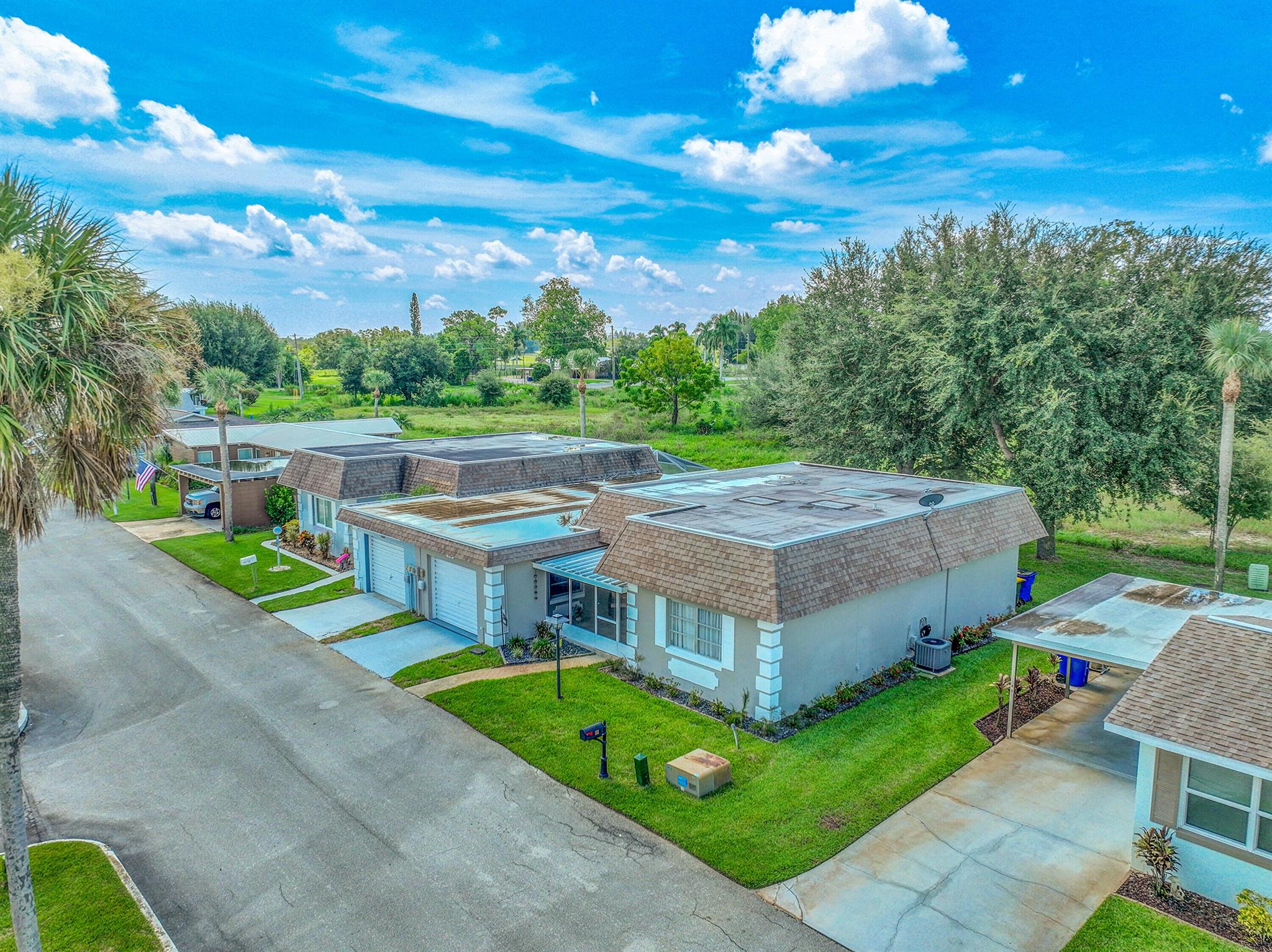 SUNRISE POINT VILLAS UNRE - Residential