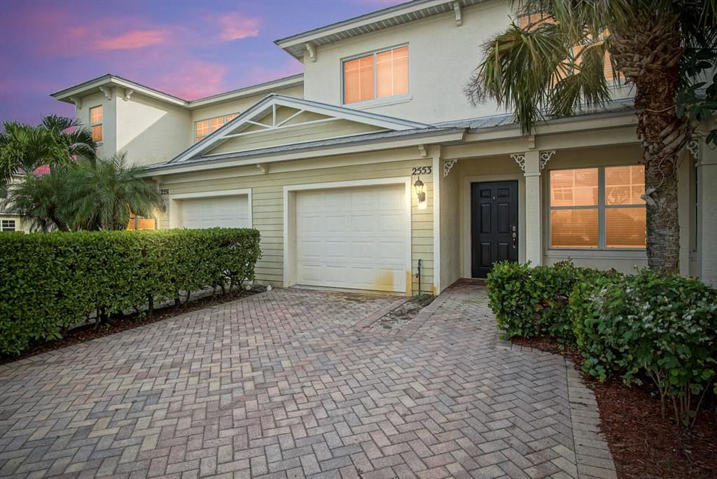 Photo of 2553 Creekside Drive, Fort Pierce, FL 34981 (MLS # R10751000)