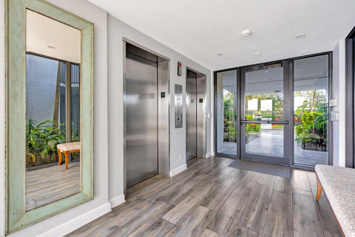 JUPITER COVE CONDO - Residential