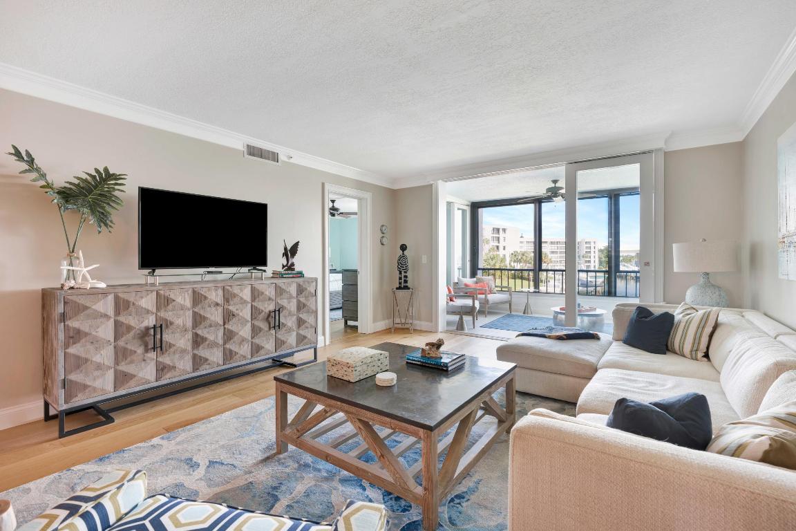 JUPITER COVE CONDO - Residential