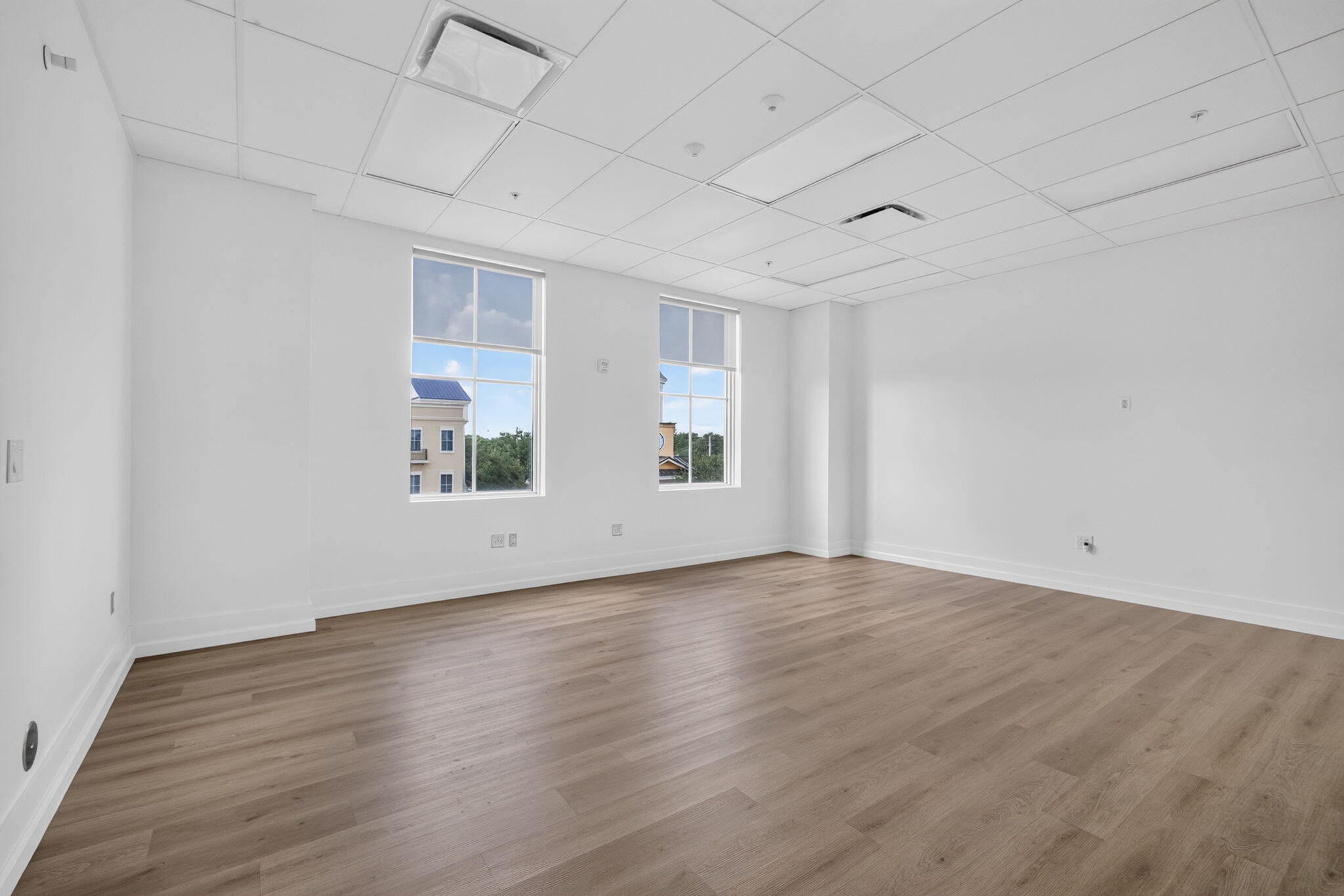 225 CHIMNEY CORNER 3003