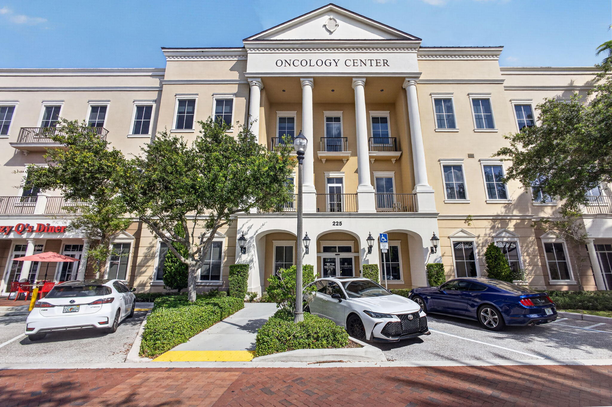 225 CHIMNEY CORNER 3003