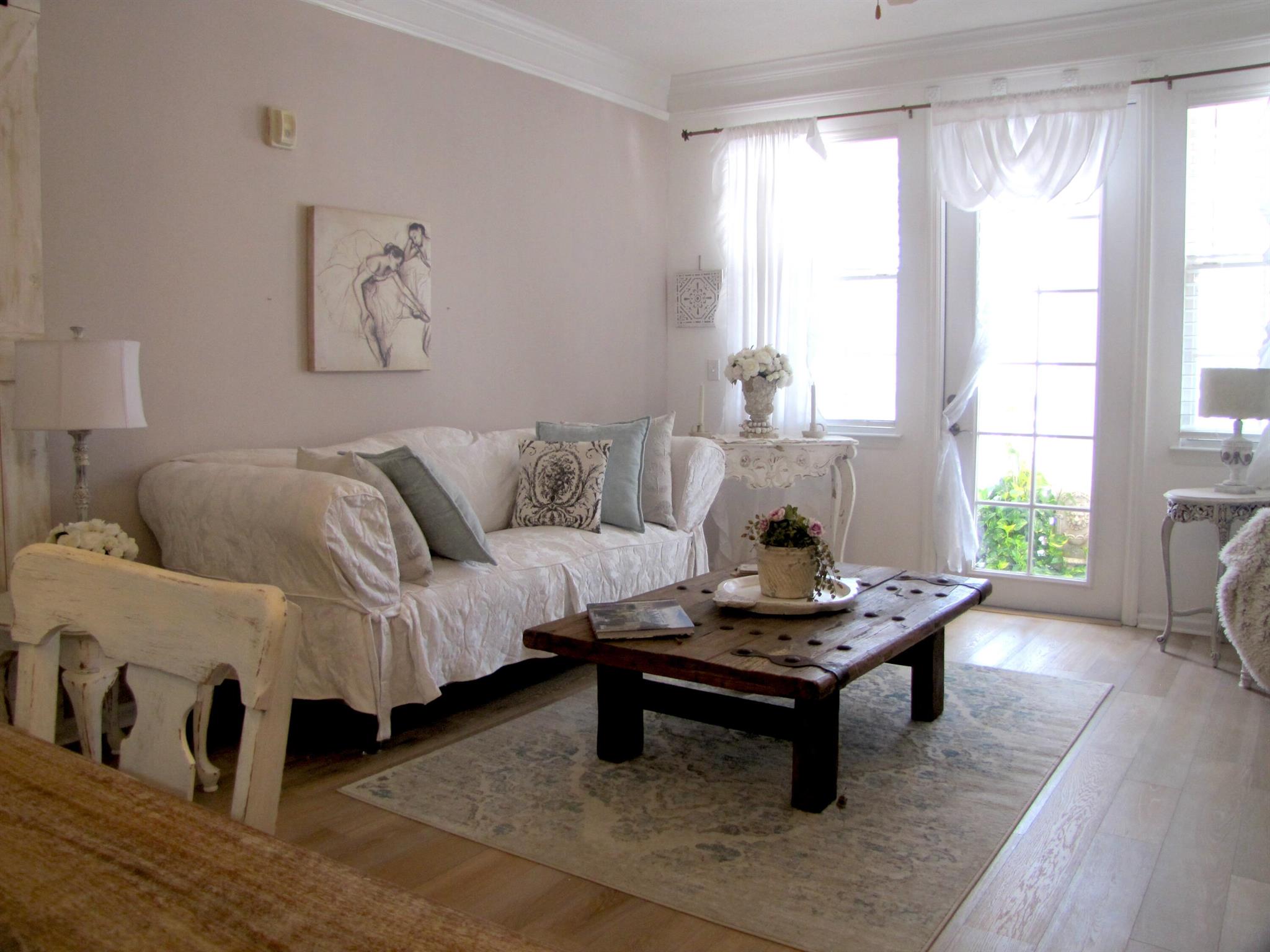 SOMERSET AT ABACOA CONDO - Residential