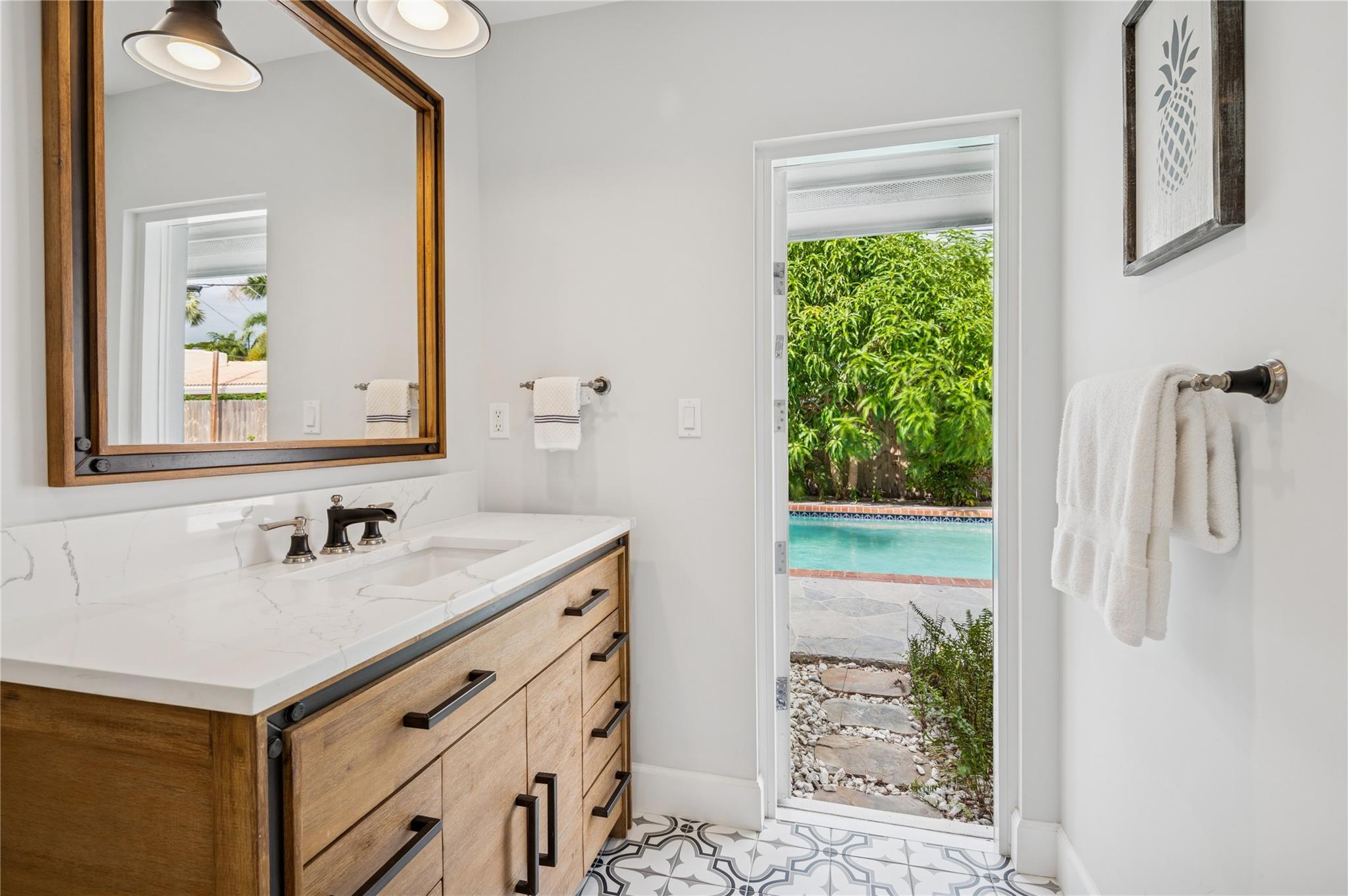 CORAL RIDGE GALT ADD NO 1 - Residential Lease