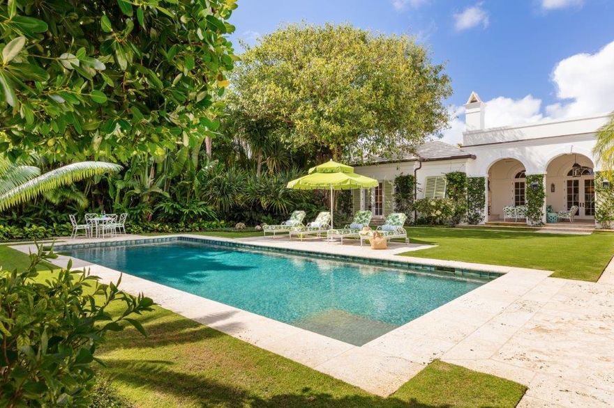 Glamorous custom built (2010) Bermuda on an oversized 25,375 SF lot. This exquisitely designed 5 bedroom/6.1 bath home with 8,120 total SF has a well thought out floor plan perfect for today's lifestyle. High ceilings (10-15 ft.) and large rooms many of which give on to he gorgeous garden and pool area. Exquisite finishes throughout.