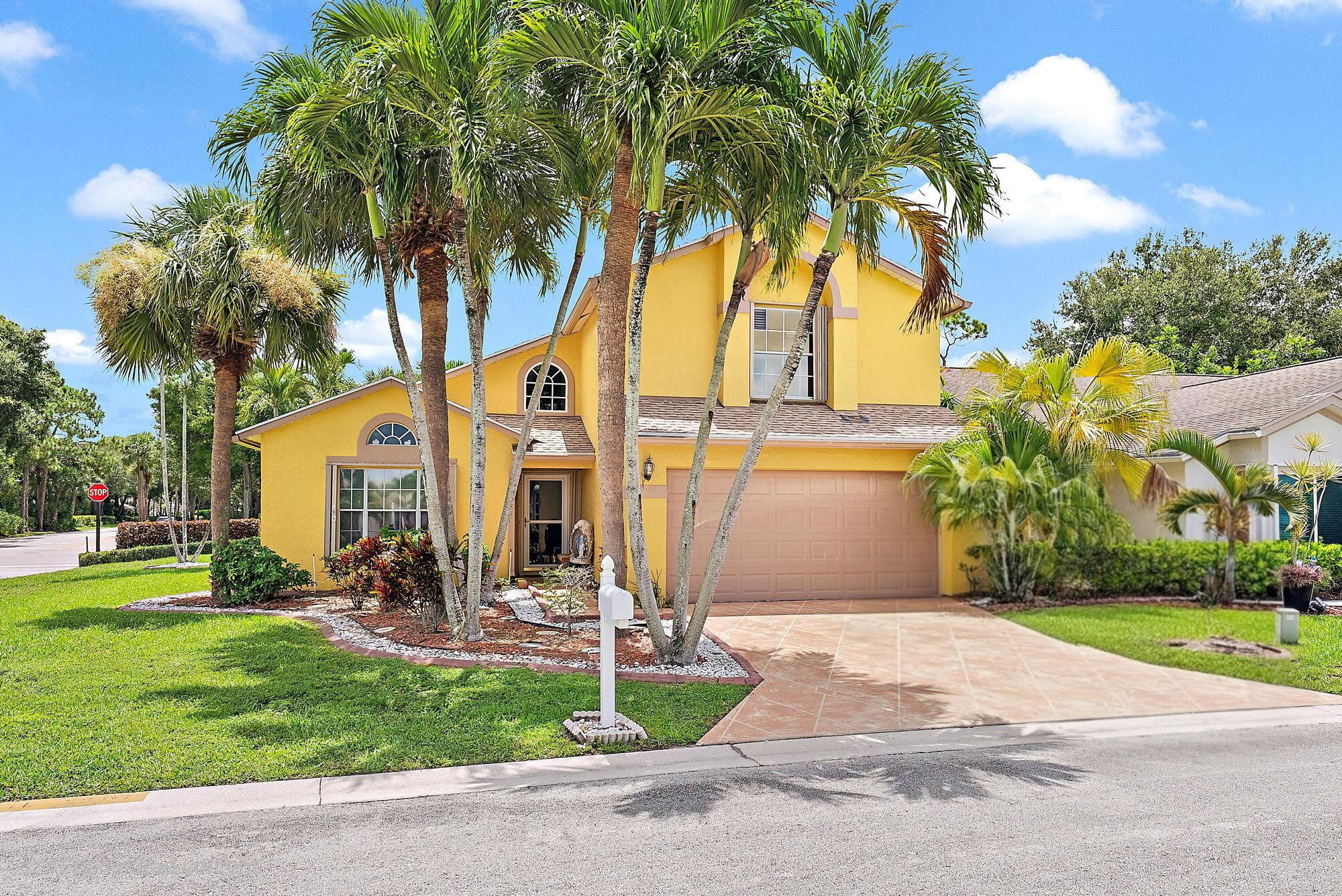 welcome to this beautiful 4 bedrooms, 2.5 bath single family home located on a spacious corner lot in a peaceful gated community. This home features an open floor plan with plenty of natural light, perfect for both everyday living and entertaining.enjoy the comfort of brand new A/C unit (installed in 2024) and the convenience of a modern LG washer and dryer. the home also includes a 2-car garage, offering plenty of storage and parking space.just minutes away from top-rated restaurants, shopping plazas, and local amenities, this location combines suburban tranquility with urban convenience. don't miss out on this move-in-ready gem!
