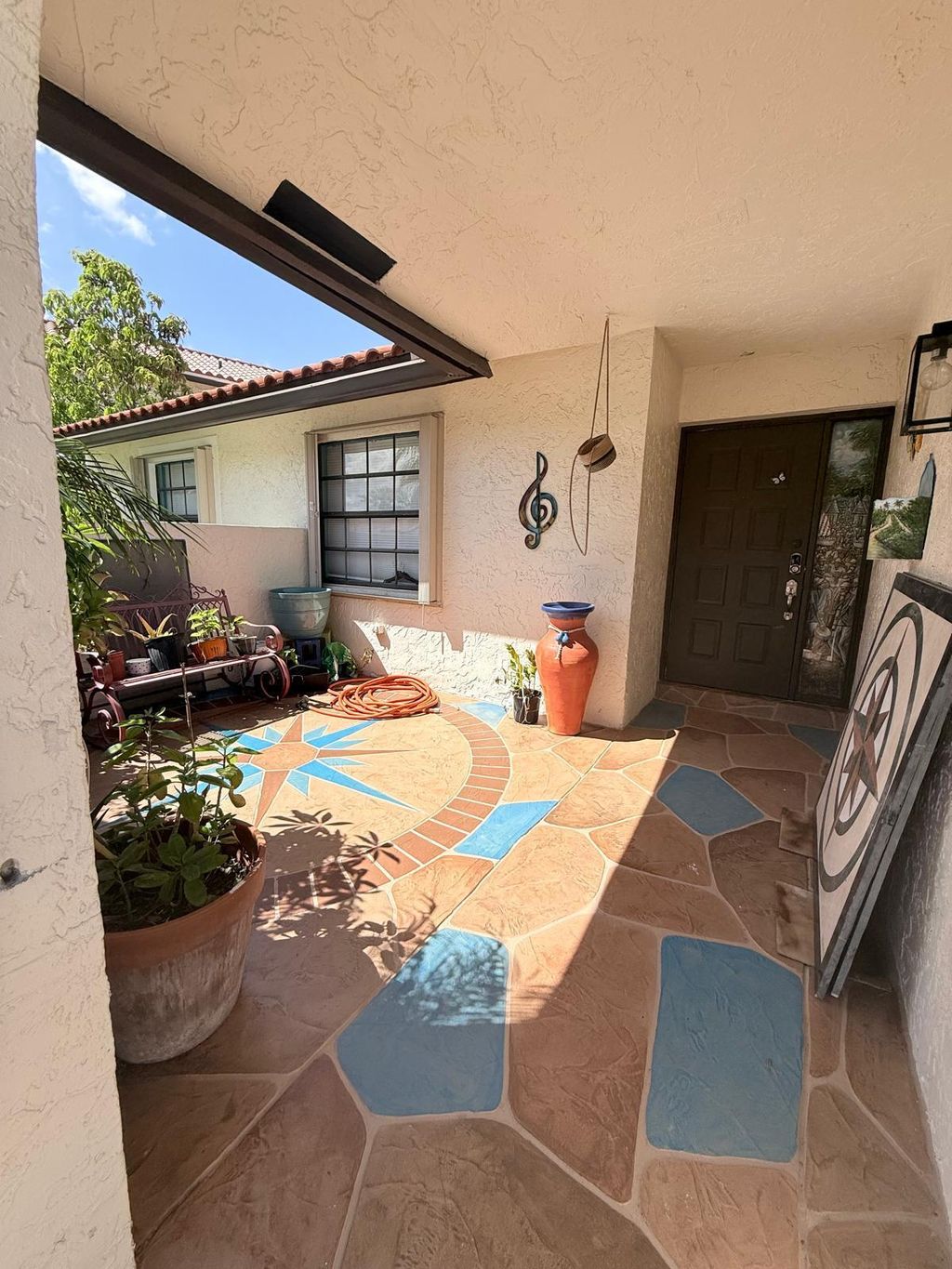 Photo of 11 Capitol Court, Deerfield Beach, FL 33442 (MLS # B26006981)