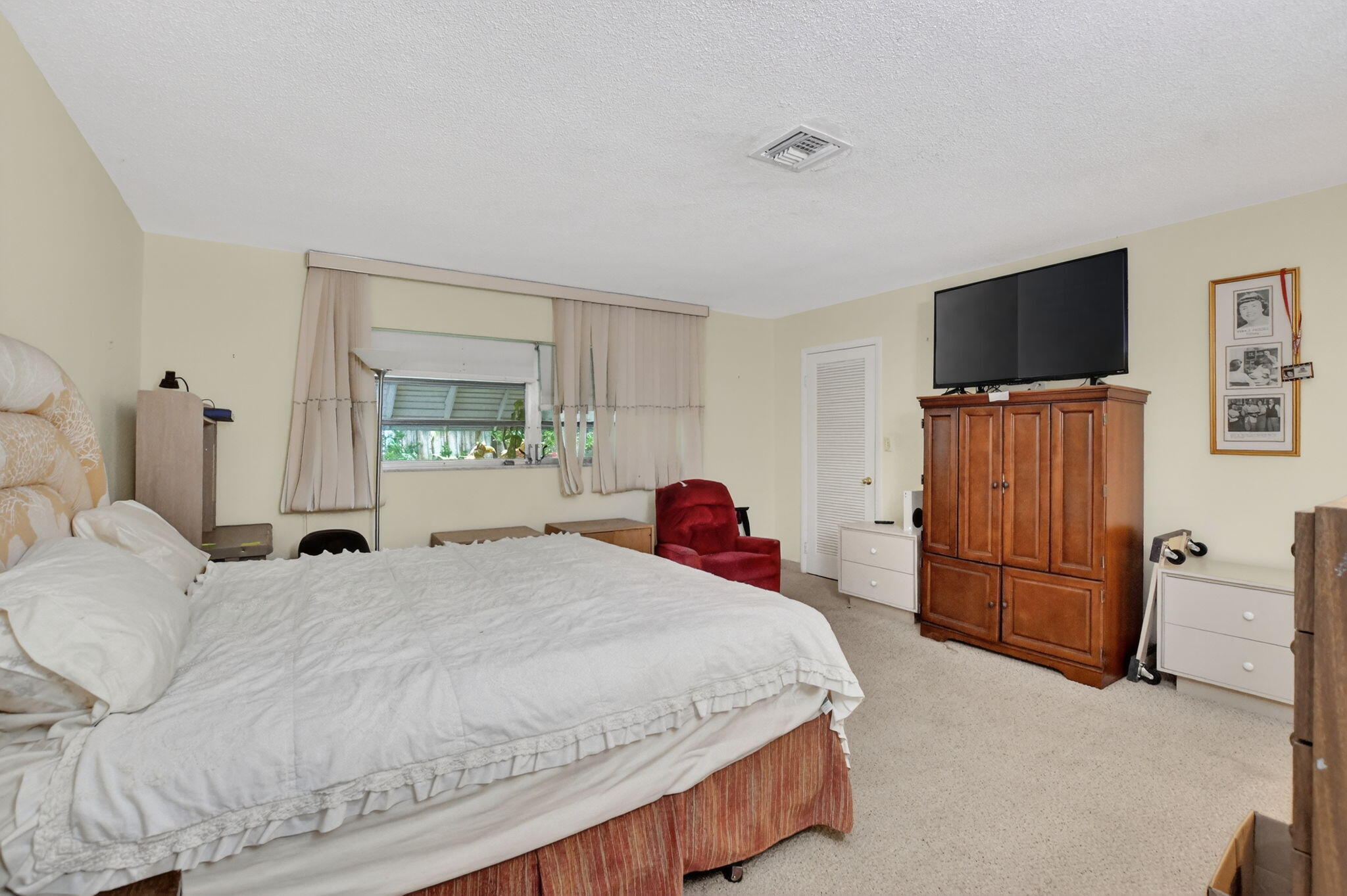 LAKE FLORESTA - Residential