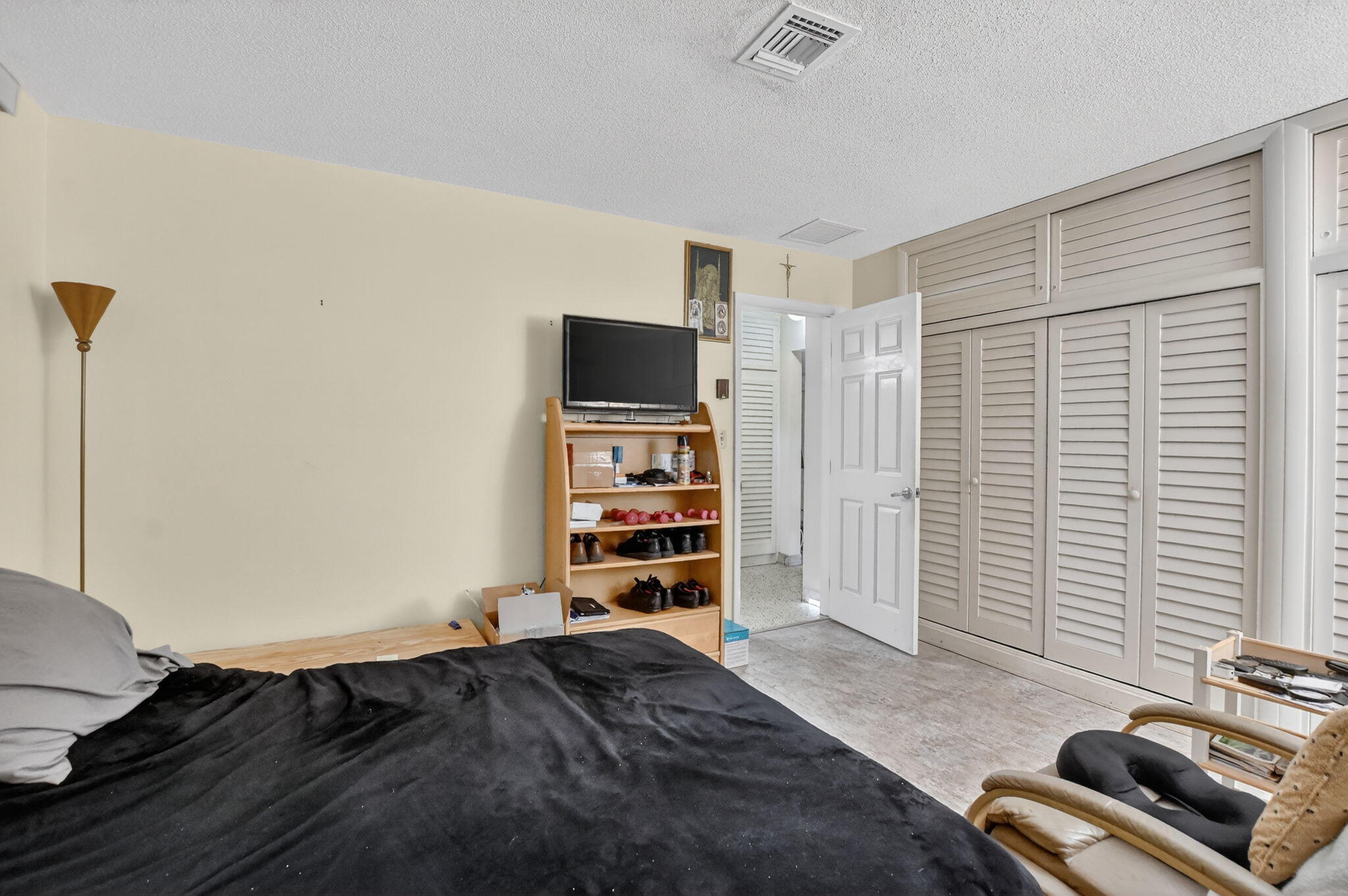 LAKE FLORESTA - Residential