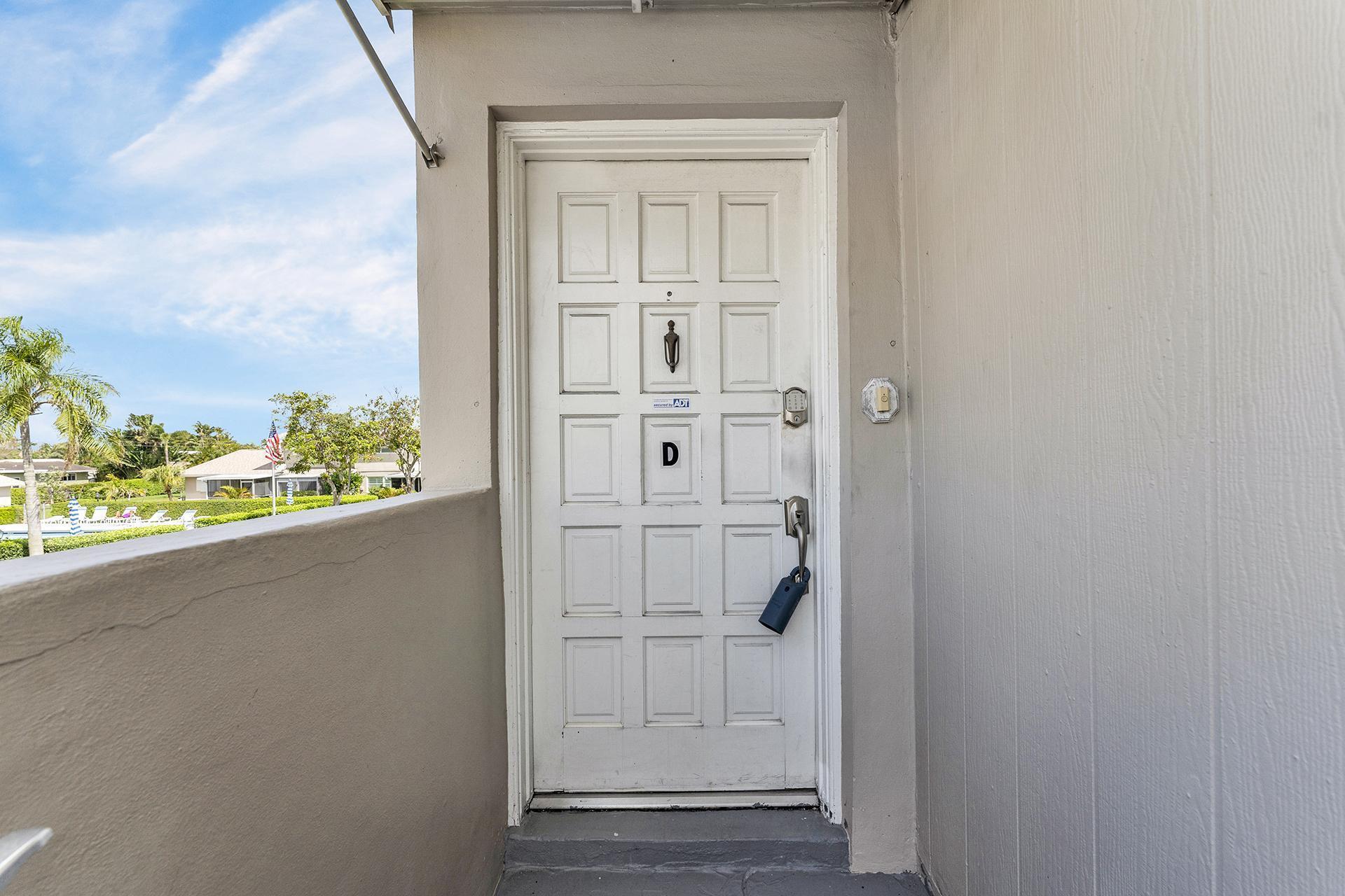 953 SE 10th 6d