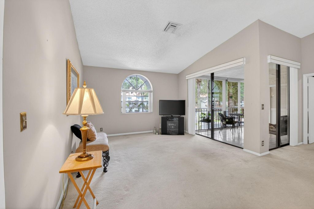 Photo of 5430 Venetia Court #N, Boynton Beach, FL 33437 (MLS # B26010323)