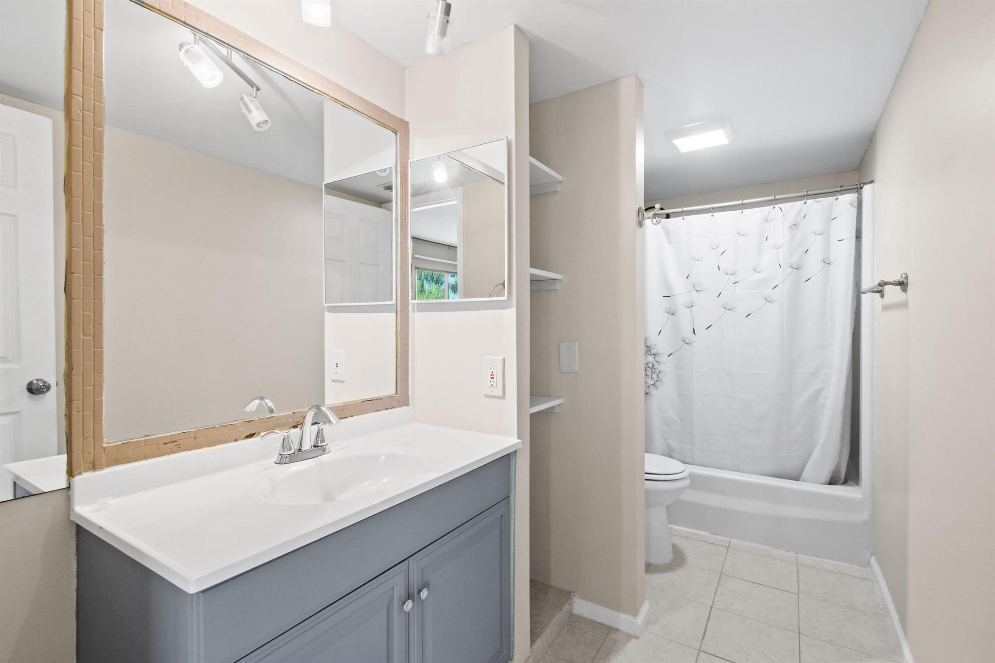 SIMS CREEK PH II - Residential