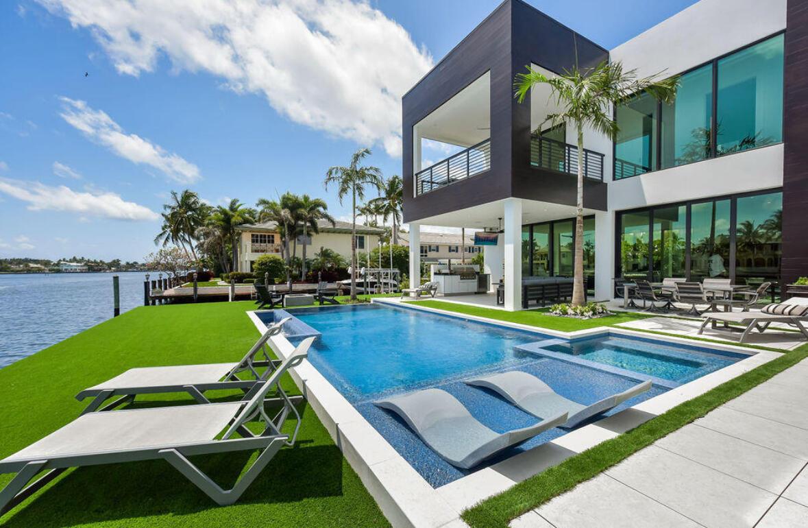 RIO DEL REY SHORES - Residential Lease