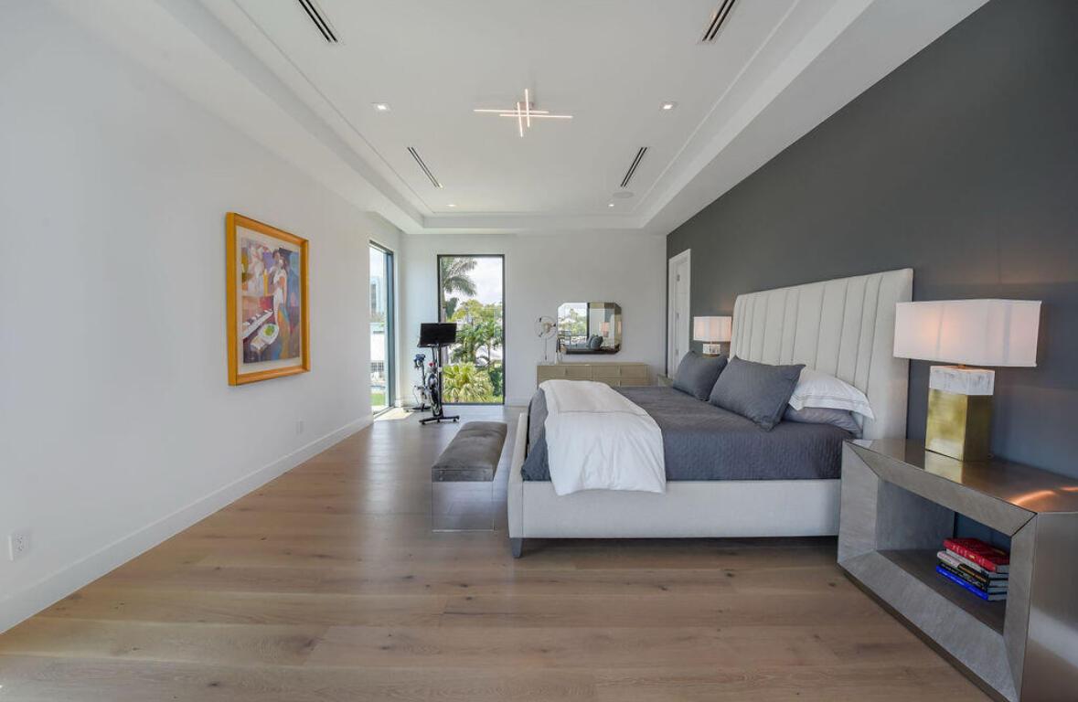 RIO DEL REY SHORES - Residential Lease