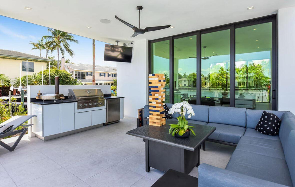 RIO DEL REY SHORES - Residential Lease