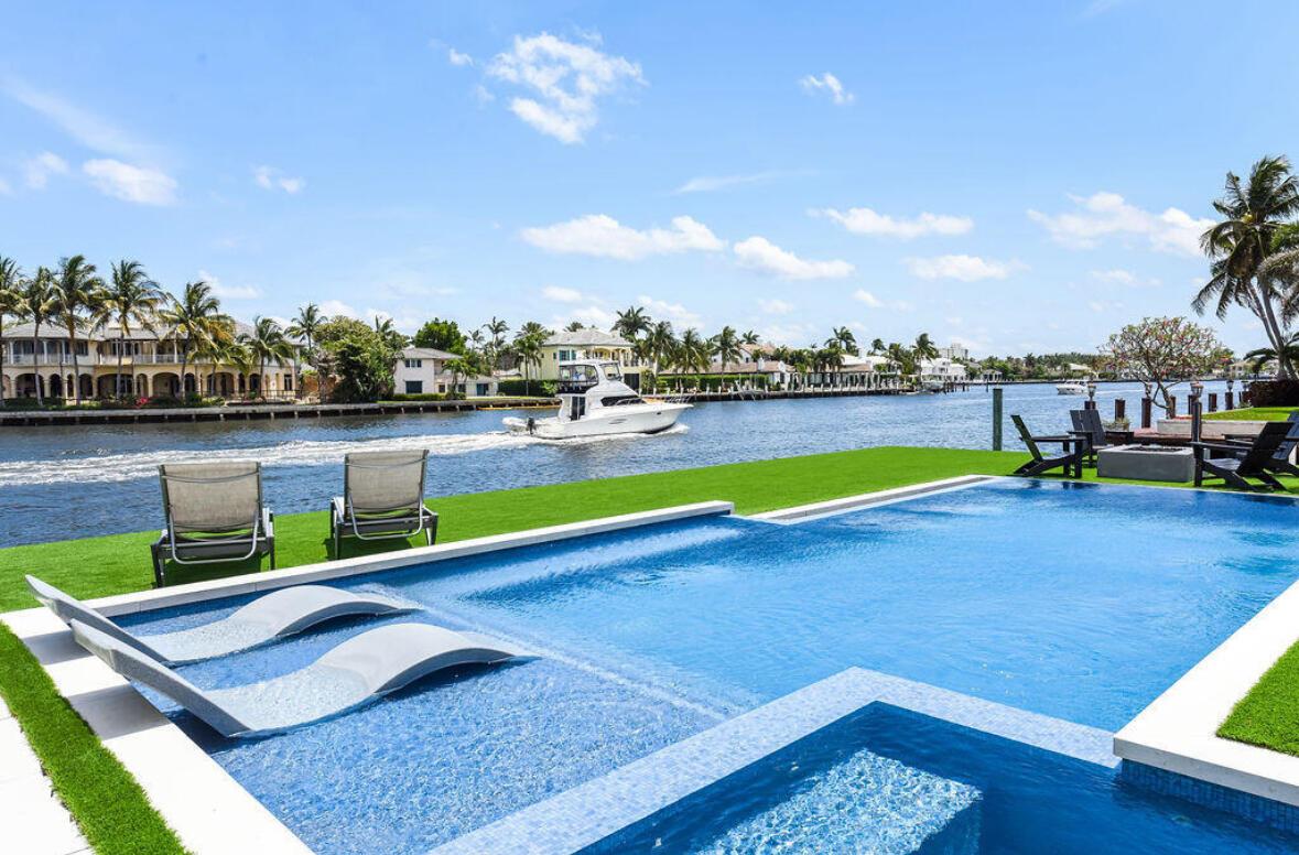 RIO DEL REY SHORES - Residential Lease