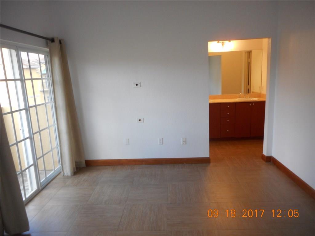 The Grove at River Oaks - Residential