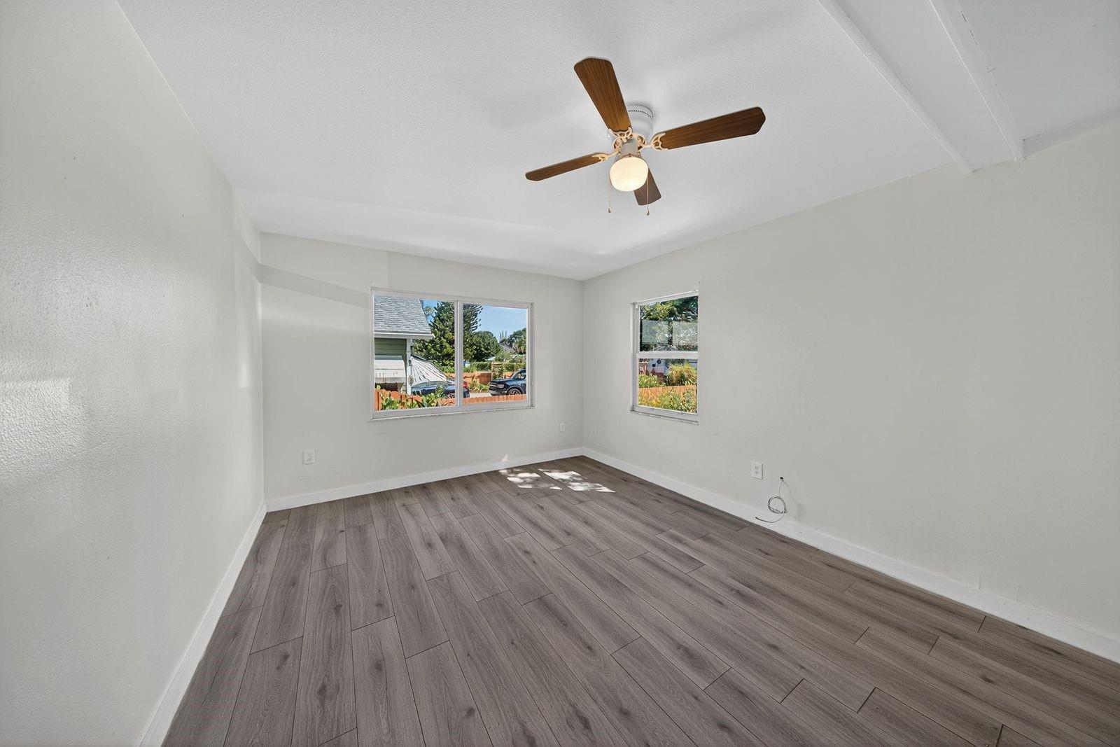 SAXONS SUB IN NE1/4 - Residential