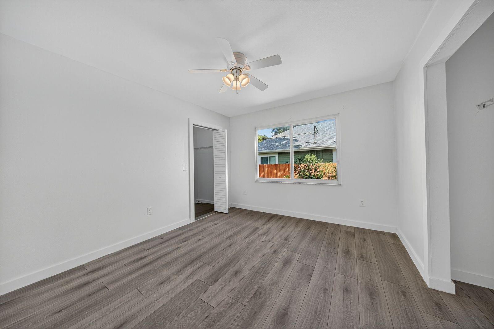 SAXONS SUB IN NE1/4 - Residential