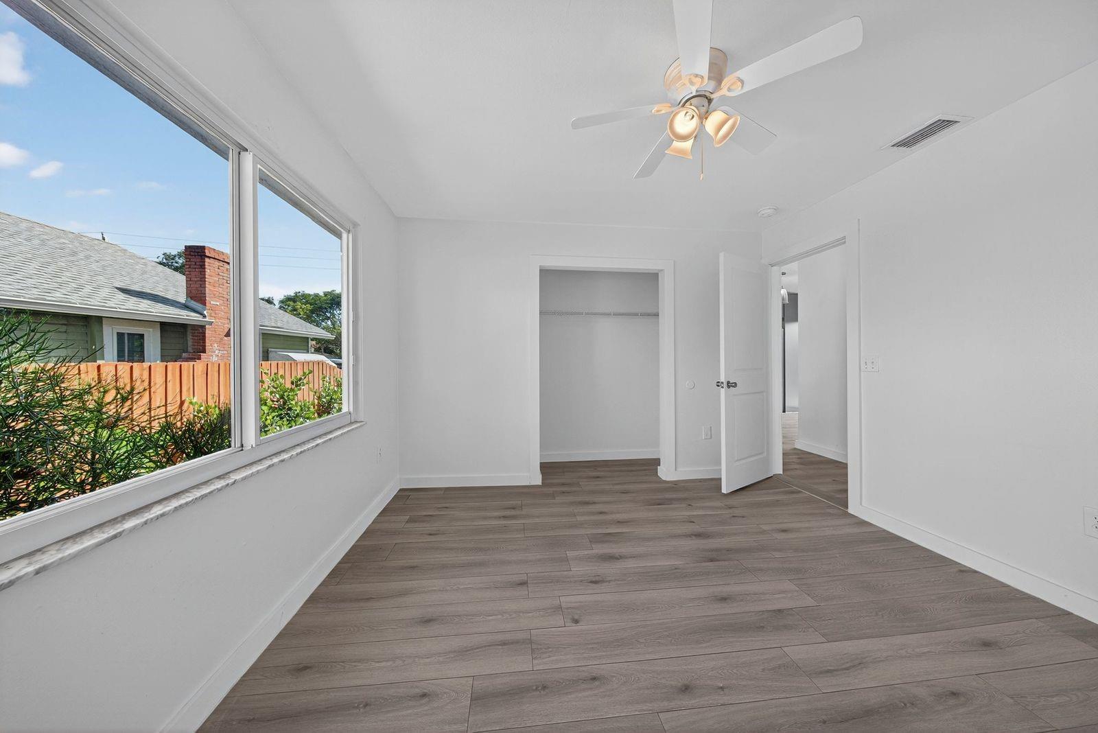 SAXONS SUB IN NE1/4 - Residential